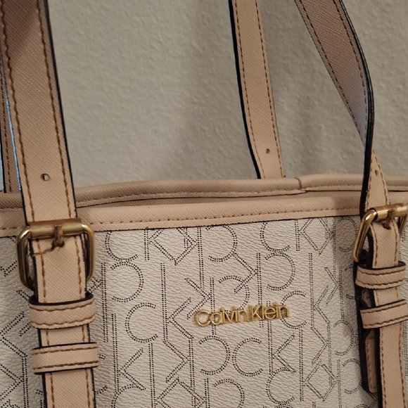 Calvin Klein Cream and Gold Monogram Tote - Picture 4 of 11